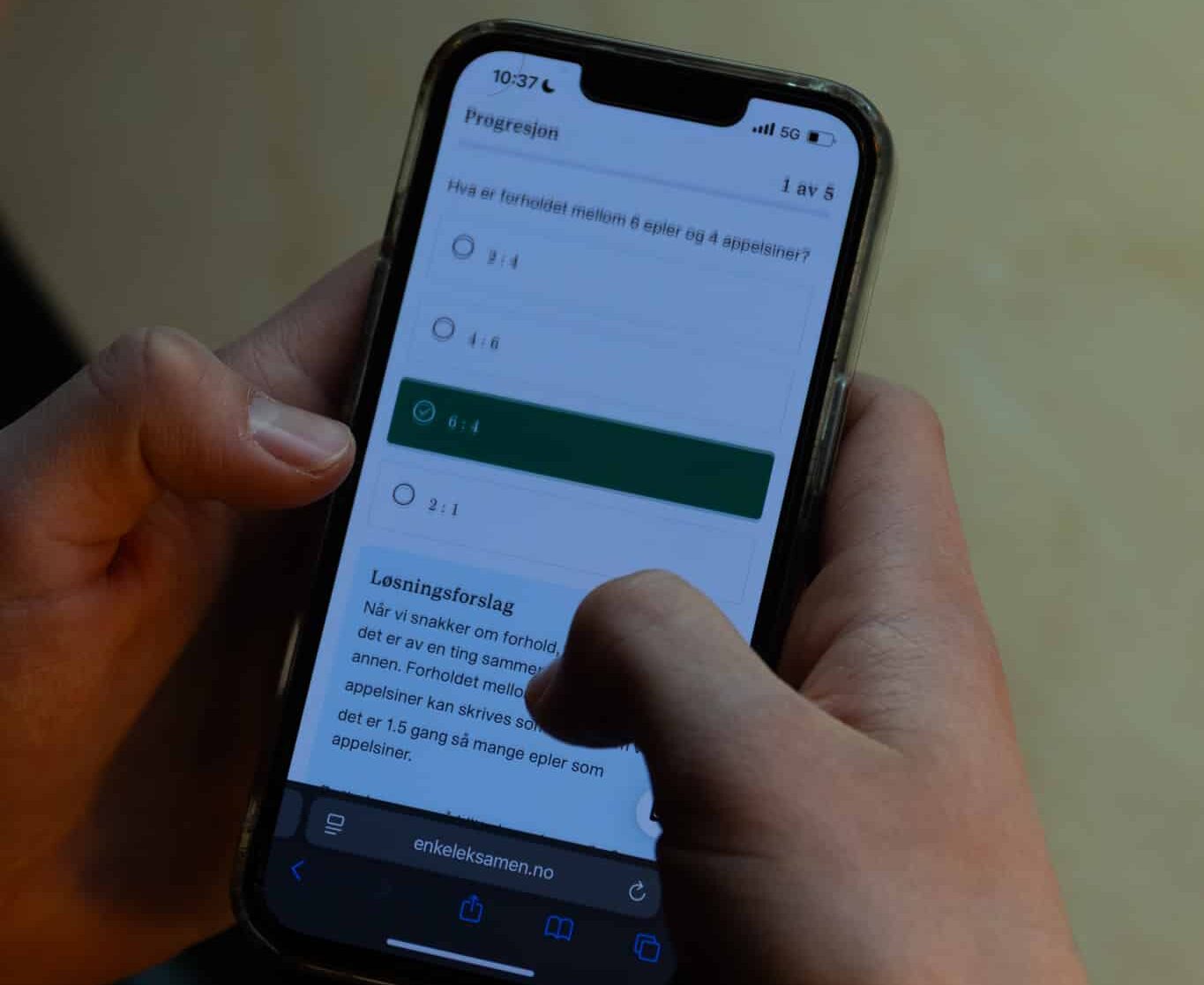 Repetisjonsoppgaver er alltid tilgjengelig på mobil og pc